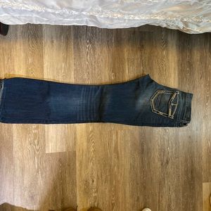 Day trip Virgo bootcut 29L